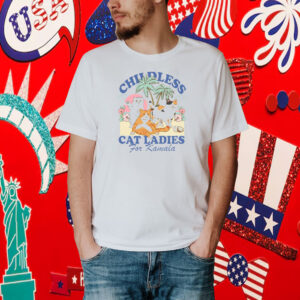 Childless cat lady for kamala Childless cat lady for harris Shirt
