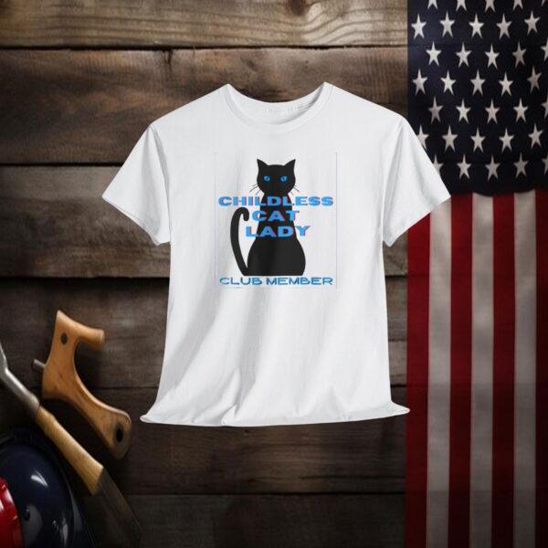 Official Childless Cat Lady Club Member Shirt