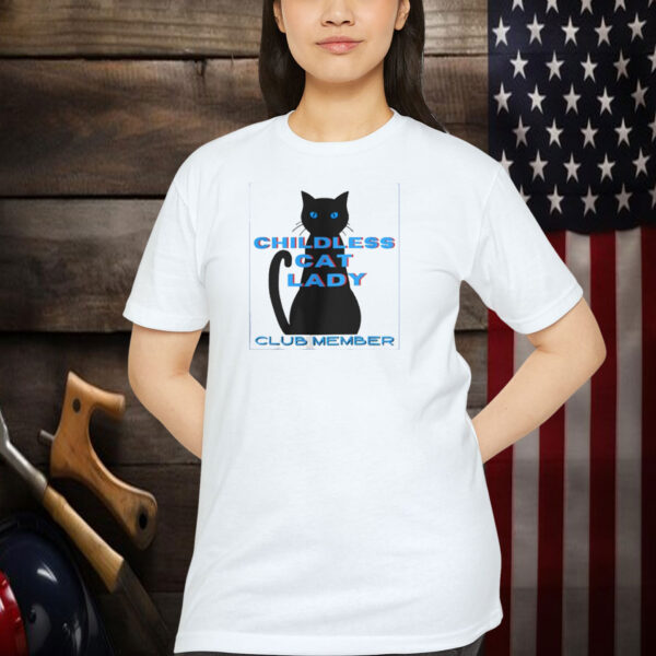 Official Childless Cat Lady Club Member Shirt