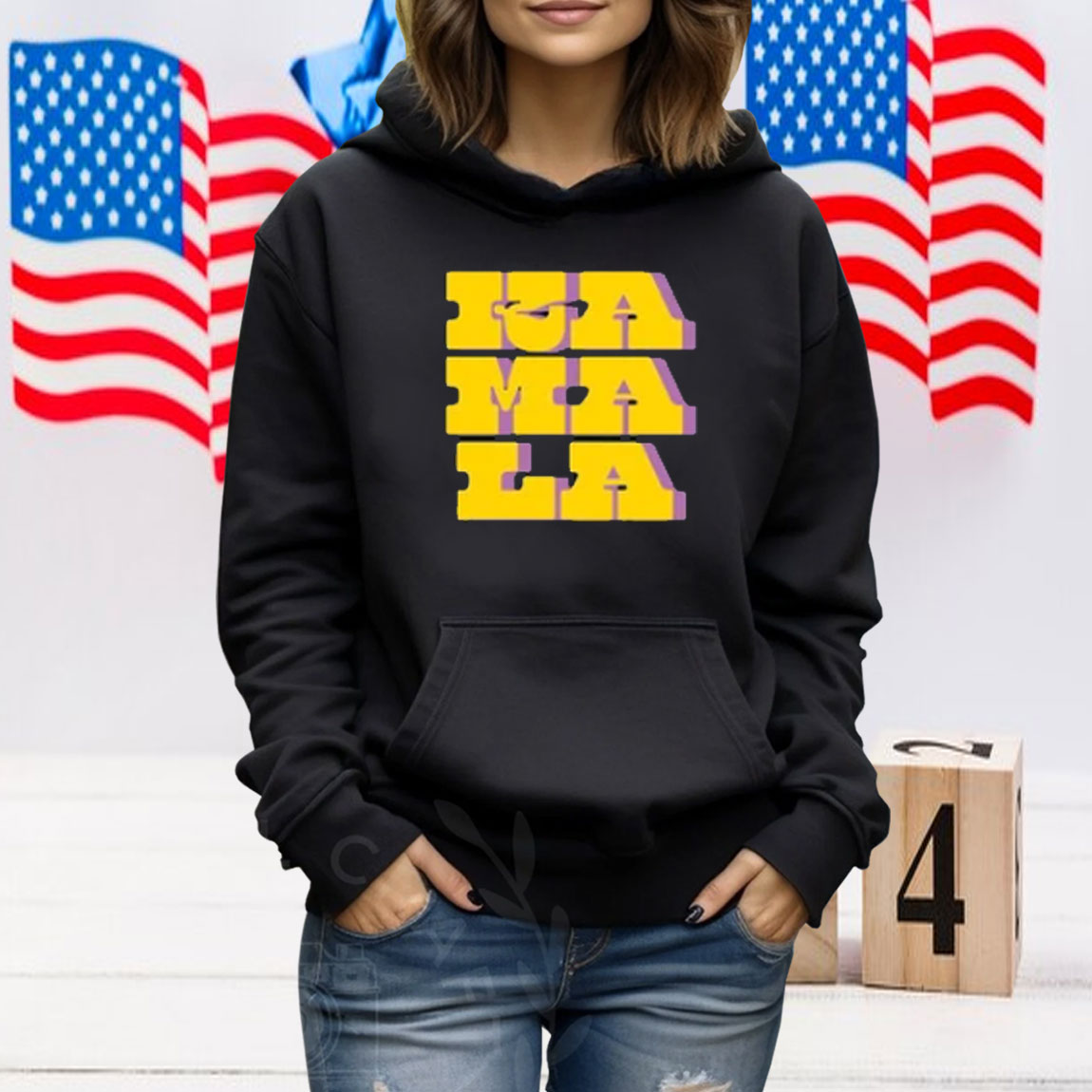 Simple Kamala Harris 2024 T-Shirt Cool Modern Minimalist KAMALA Harris Madam President Kamala Harris Shirt