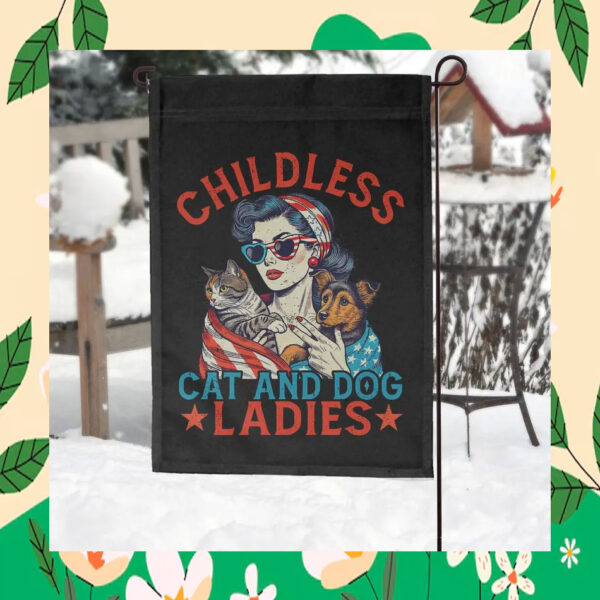 Childless Cat And Dog Ladies For Kamala Harris Flag