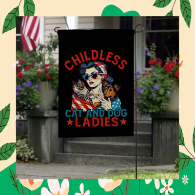 Childless Cat And Dog Ladies For Kamala Harris Flag