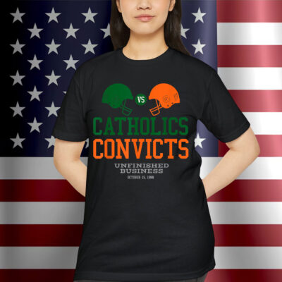 Catholics VS Convicts 1988 Classic Vintage T-Shirt